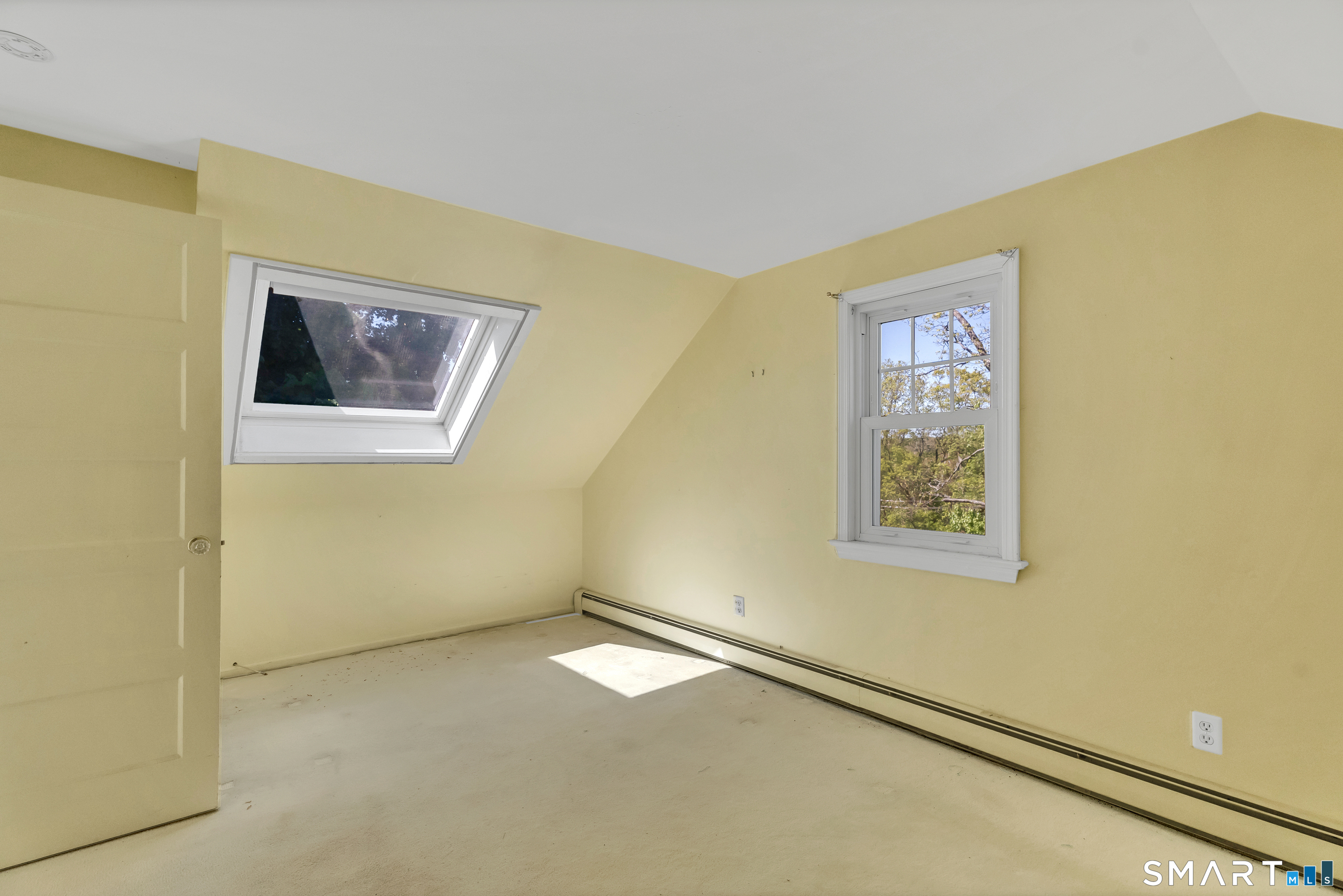 286 Daniels Farm Road Trumbull, CT 06611 - Photo 24 of 35