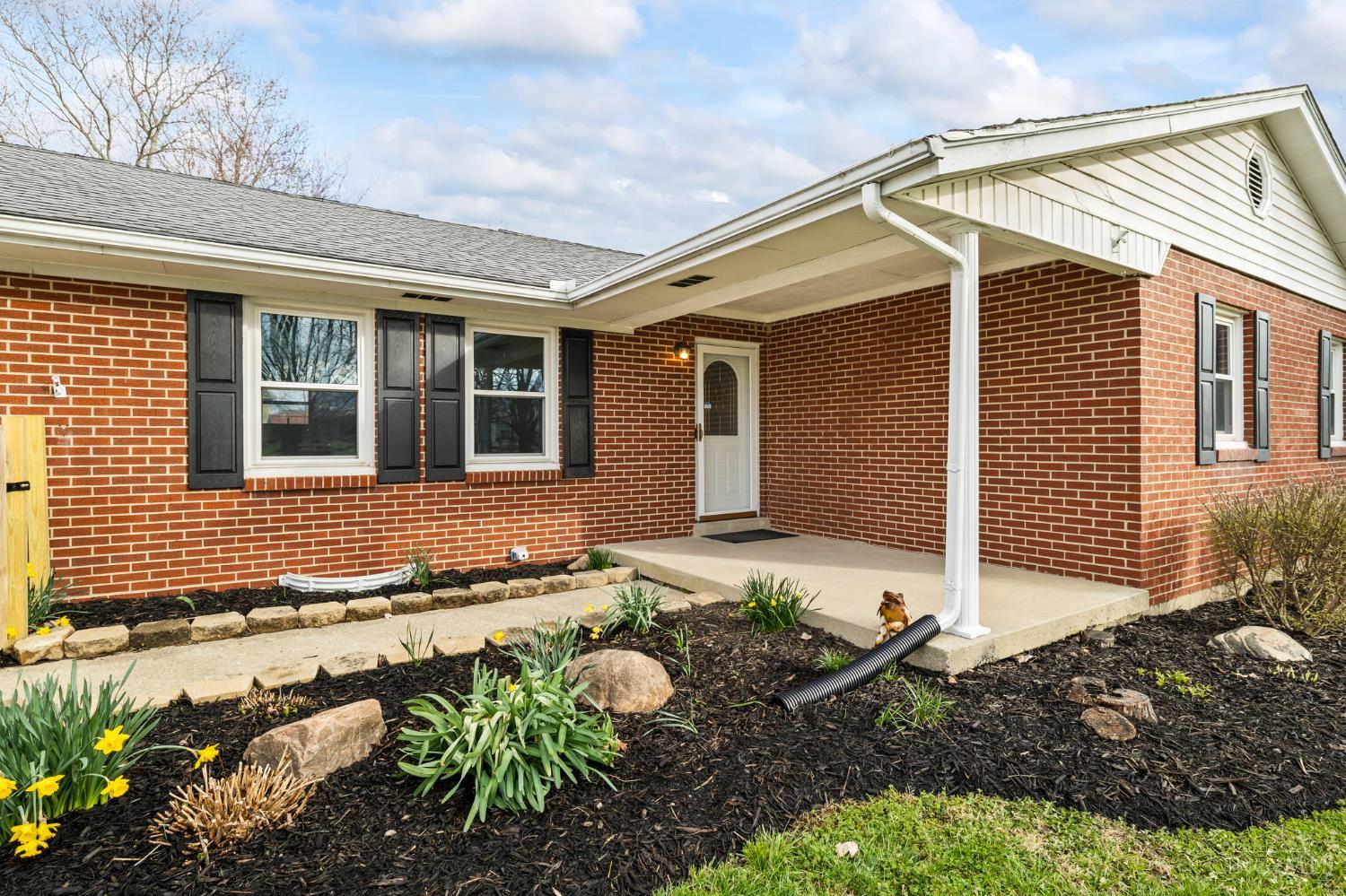7306 Fairground Road Blanchester, OH 45107 - Photo 5 of 41