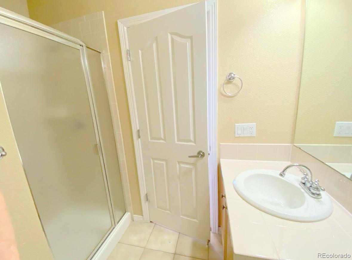 2661 Pemberly Avenue Highlands Ranch, CO 80126 - Photo 13 of 40 Gallery Image 13