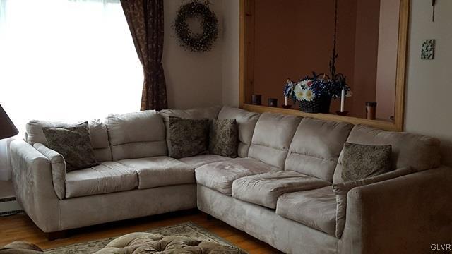 225 West Side Road Lehighton, PA 18235 - Photo 3 of 42 Living Room