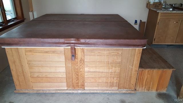 225 West Side Road Lehighton, PA 18235 - Photo 35 of 42 Hot Tub