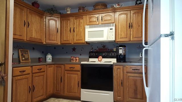225 West Side Road Lehighton, PA 18235 - Photo 6 of 42 Kitchen