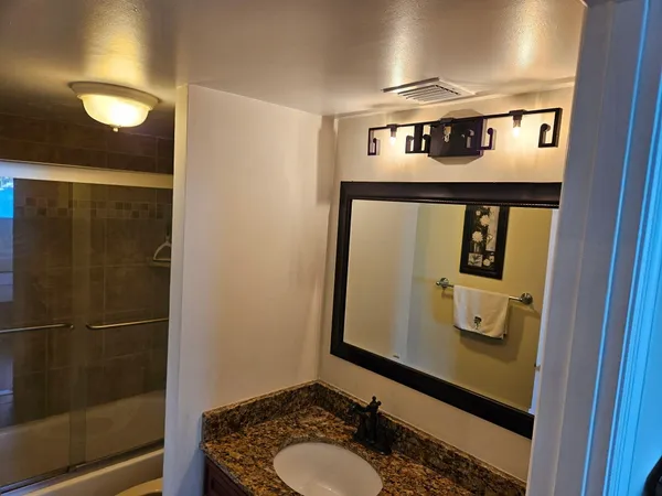 $2,950 | 5600 North Flagler Drive, Unit 408, West Palm Beach, FL 33407