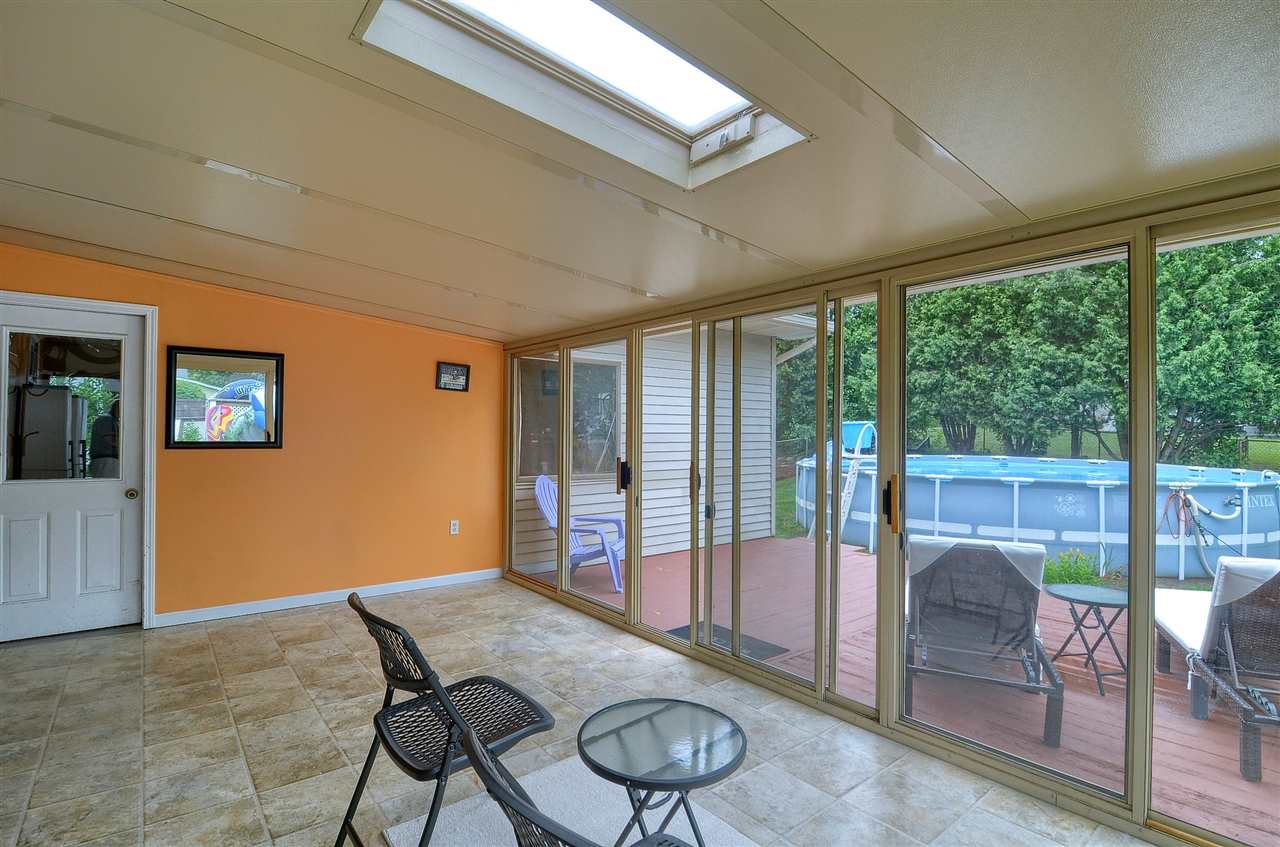 3858 Westlyn Road Lake Orion, MI 48359 - Photo 10 of 30 Sun Room