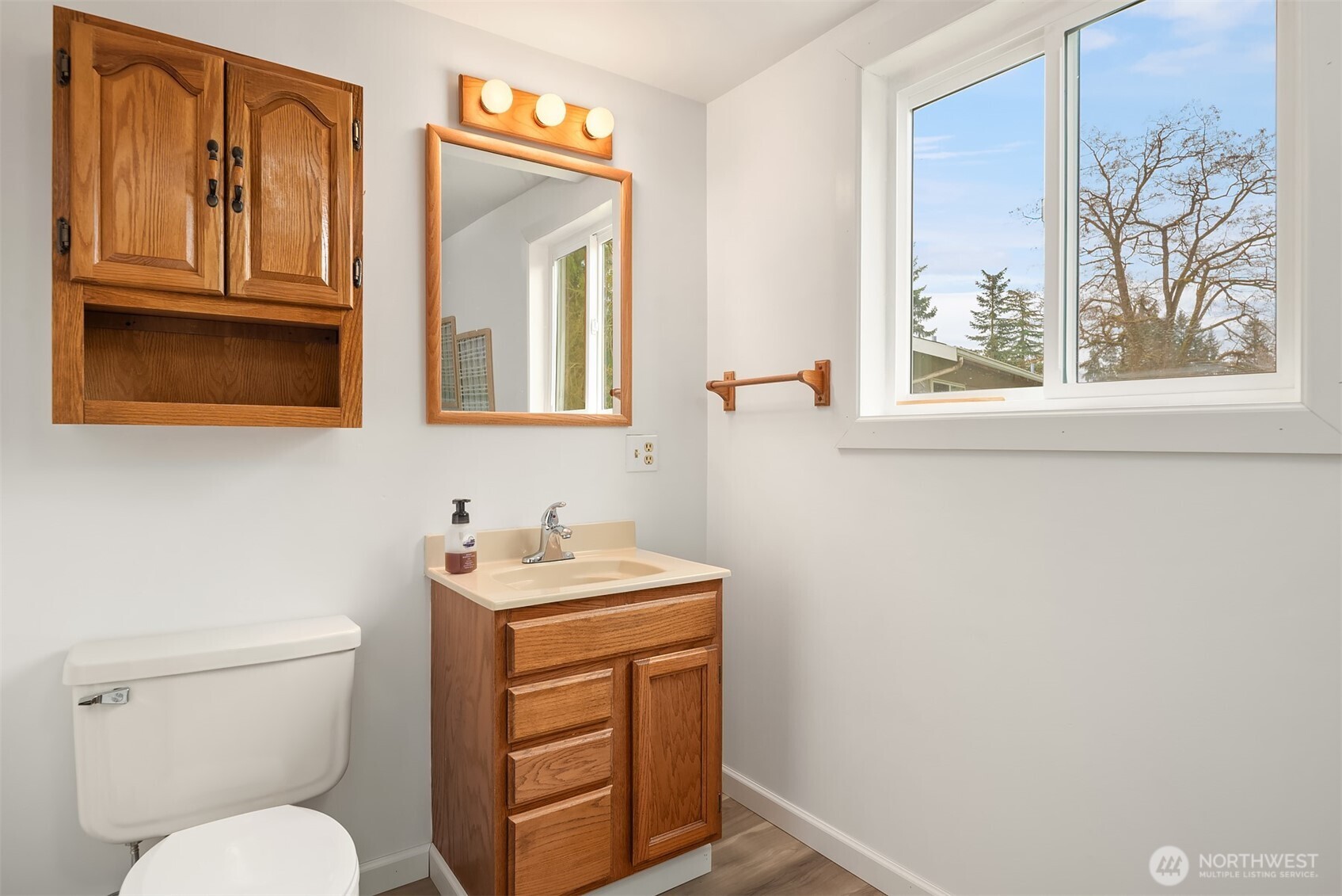 19210 29th Avenue Southeast Bothell, WA 98012 - Photo 20 of 28