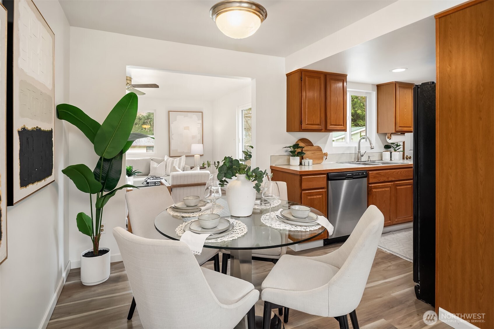 19210 29th Avenue Southeast Bothell, WA 98012 - Photo 6 of 28