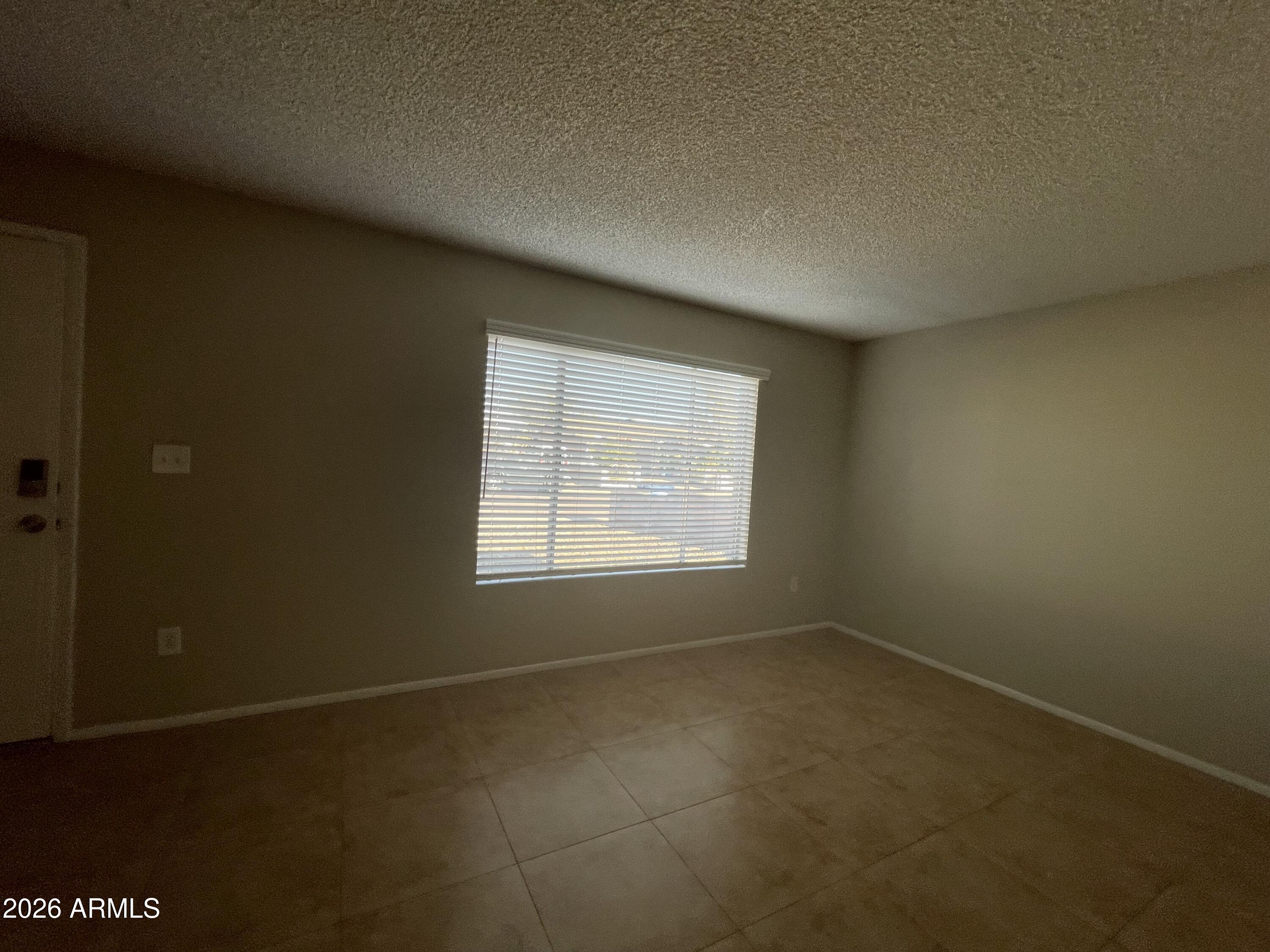 5337 West Berkeley Road Phoenix, AZ 85035 - Photo 5 of 20 Front entry Living room