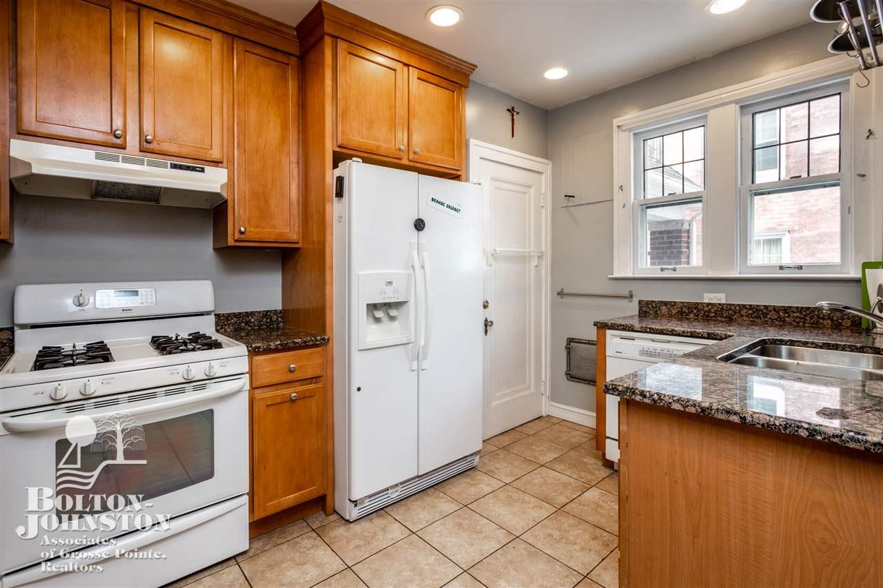 580-582 Neff Road Grosse Pointe, MI 48230 - Photo 37 of 68