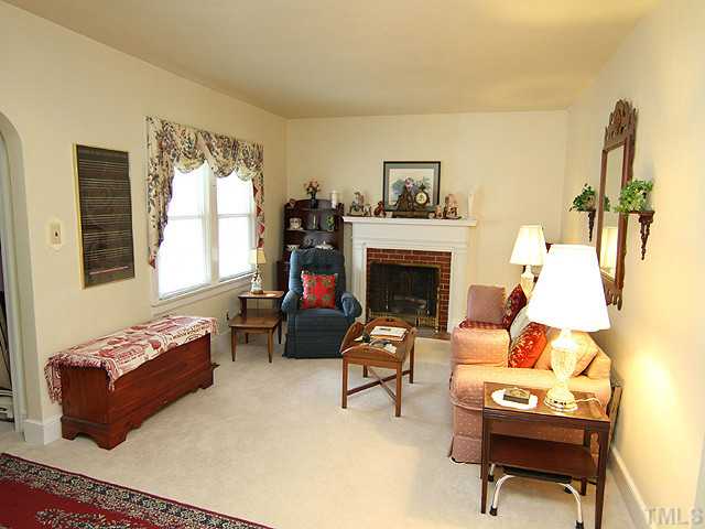 34 Daisy Street Raleigh, NC 27607 - Photo 3 of 13