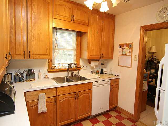 34 Daisy Street Raleigh, NC 27607 - Photo 4 of 13