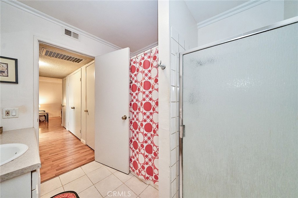 4501 Peck Road, Unit 9 El Monte, CA 91732 - Photo 13 of 27 Gallery Image 13