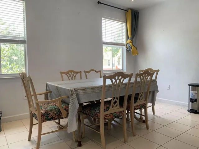 $298,000 | 1125 Shoma Drive, Royal Palm Beach, FL 33414