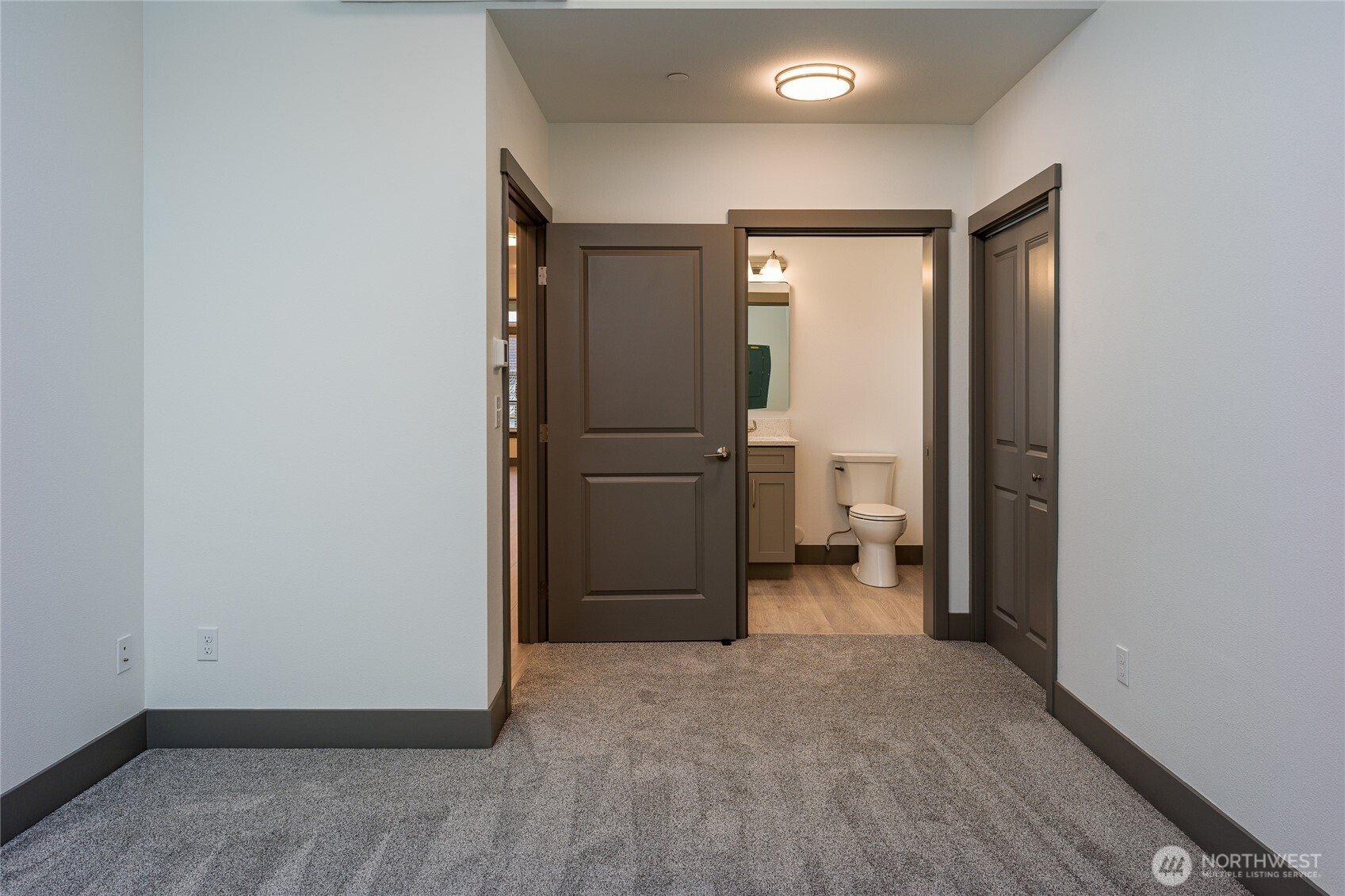 623 Morris Street, Unit E2 La Conner, WA 98257 - Photo 20 of 29 a view of empty room