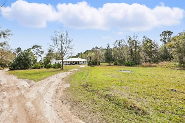 $895,000 | 290 Federal Point Road, East Palatka, FL 32131
