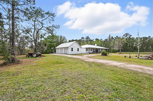 $895,000 | 290 Federal Point Road, East Palatka, FL 32131