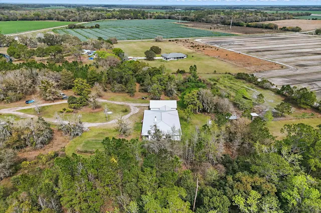 $895,000 | 290 Federal Point Road, East Palatka, FL 32131