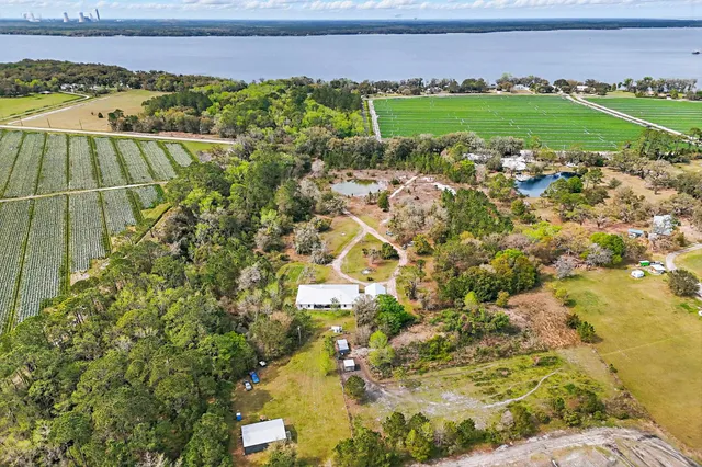 $895,000 | 290 Federal Point Road, East Palatka, FL 32131