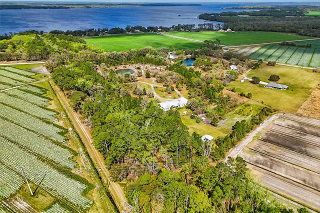 $895,000 | 290 Federal Point Road, East Palatka, FL 32131