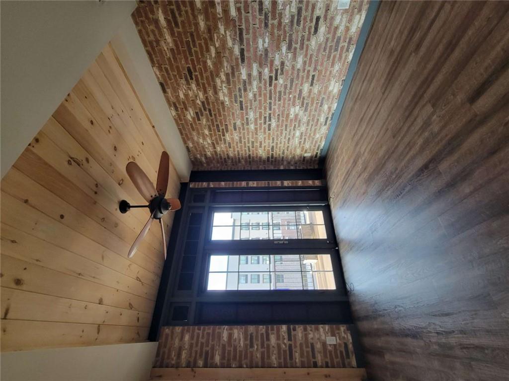 550 East Main Street, Unit 201 Blue Ridge, GA 30513 - Photo 16 of 40