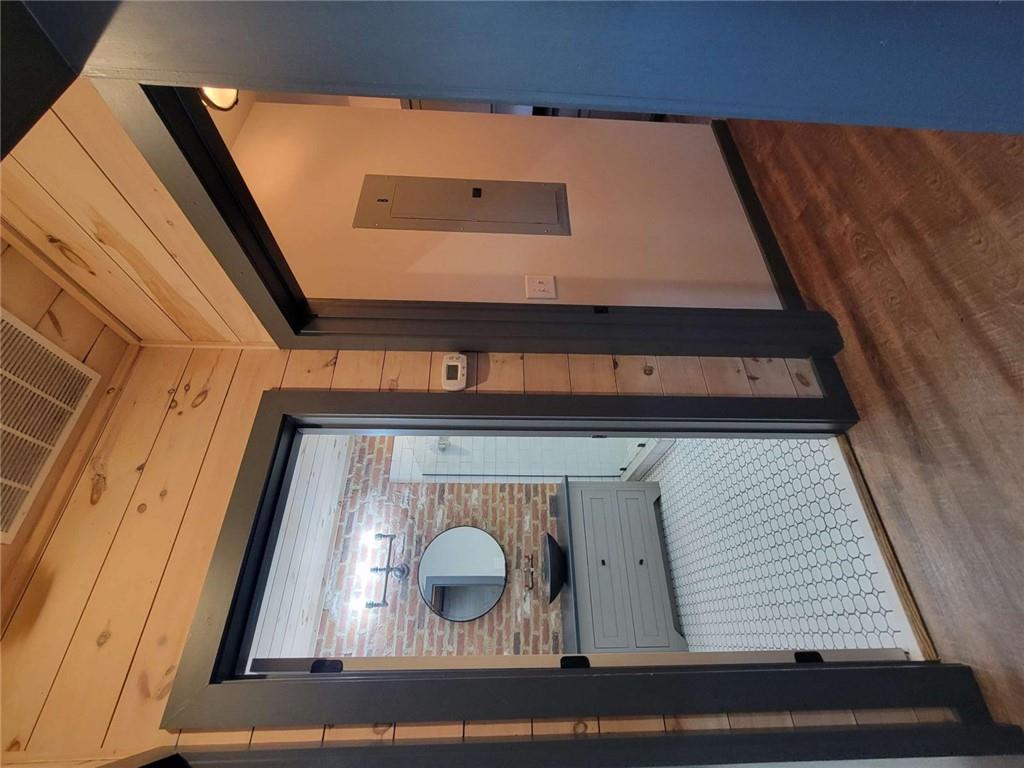 550 East Main Street, Unit 201 Blue Ridge, GA 30513 - Photo 28 of 40