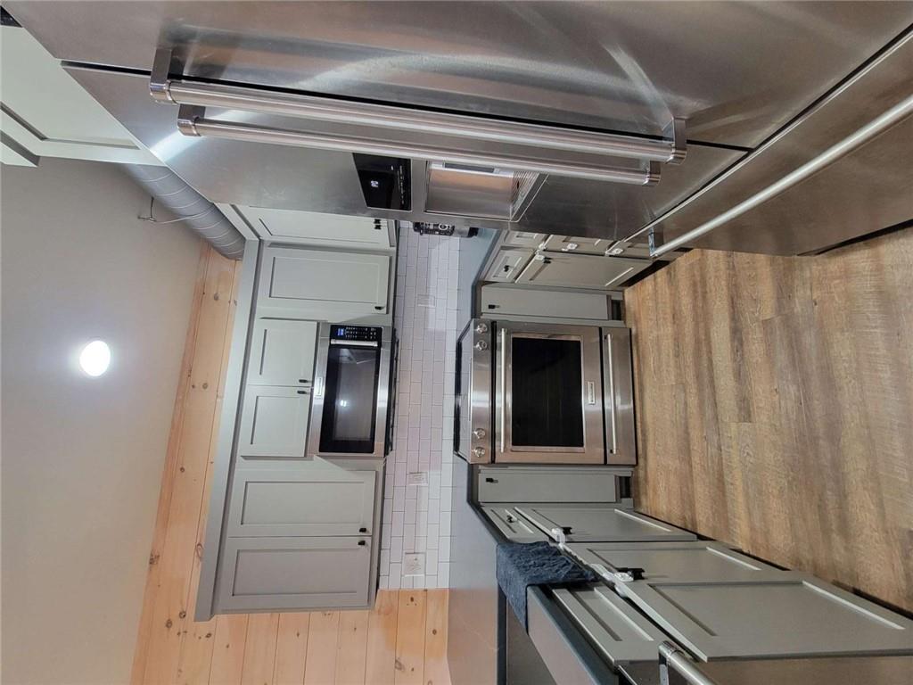 550 East Main Street, Unit 201 Blue Ridge, GA 30513 - Photo 8 of 40