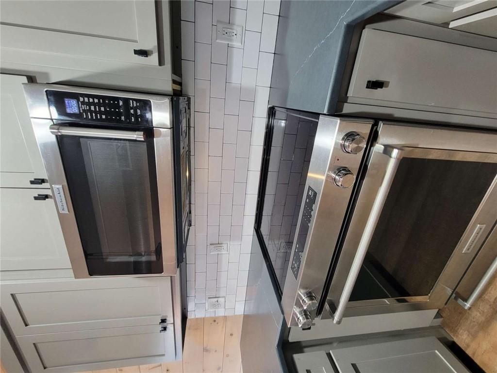 550 East Main Street, Unit 201 Blue Ridge, GA 30513 - Photo 10 of 40