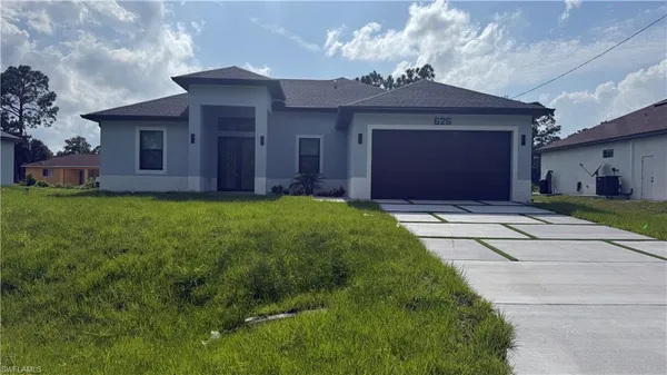 $329,999 | 626 Beach Avenue South, Lehigh Acres, FL 33974
