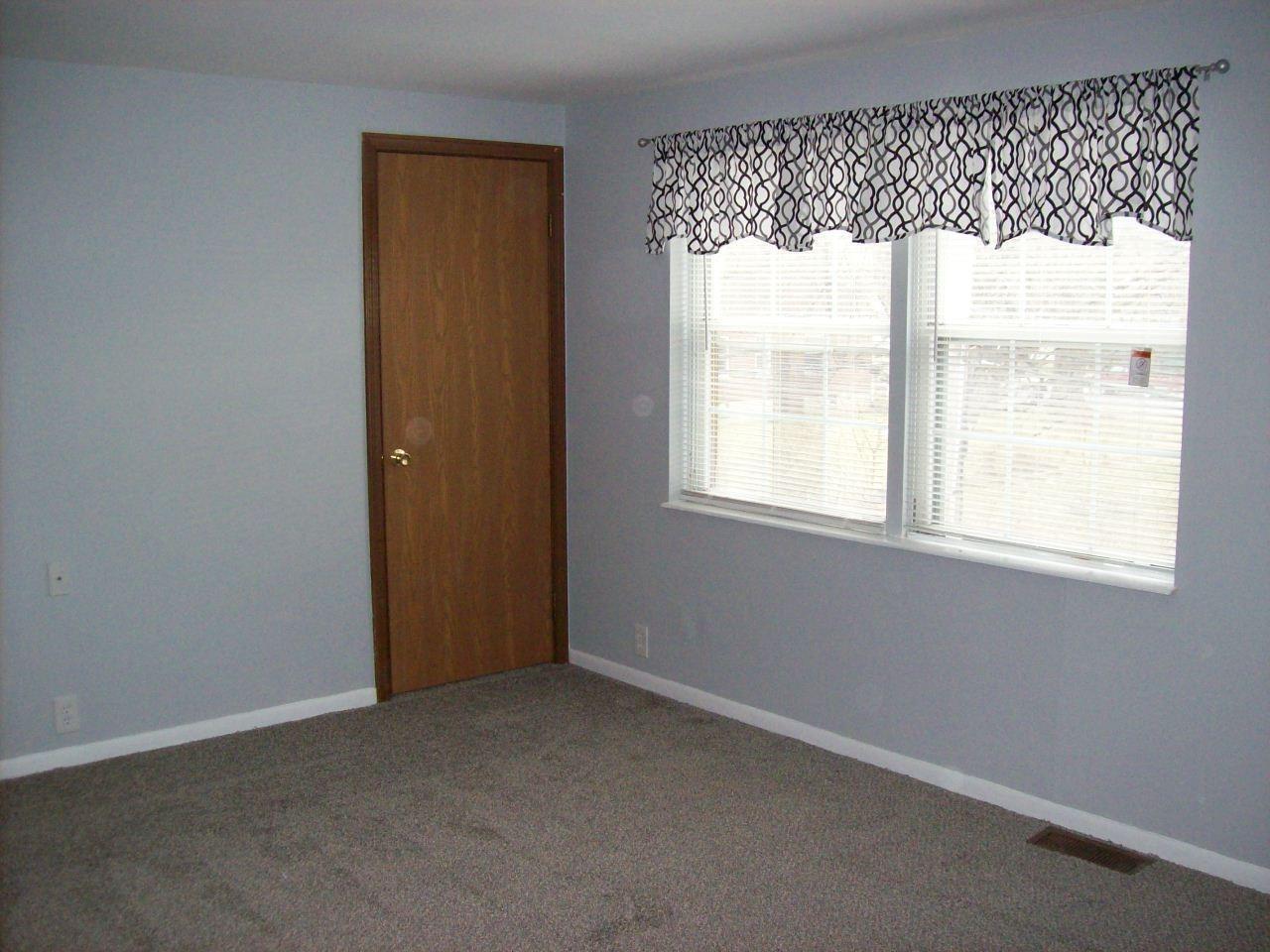 111 Ridge Road, Unit 402 Lebanon, OH 45036 - Photo 15 of 28 Gallery Image 15