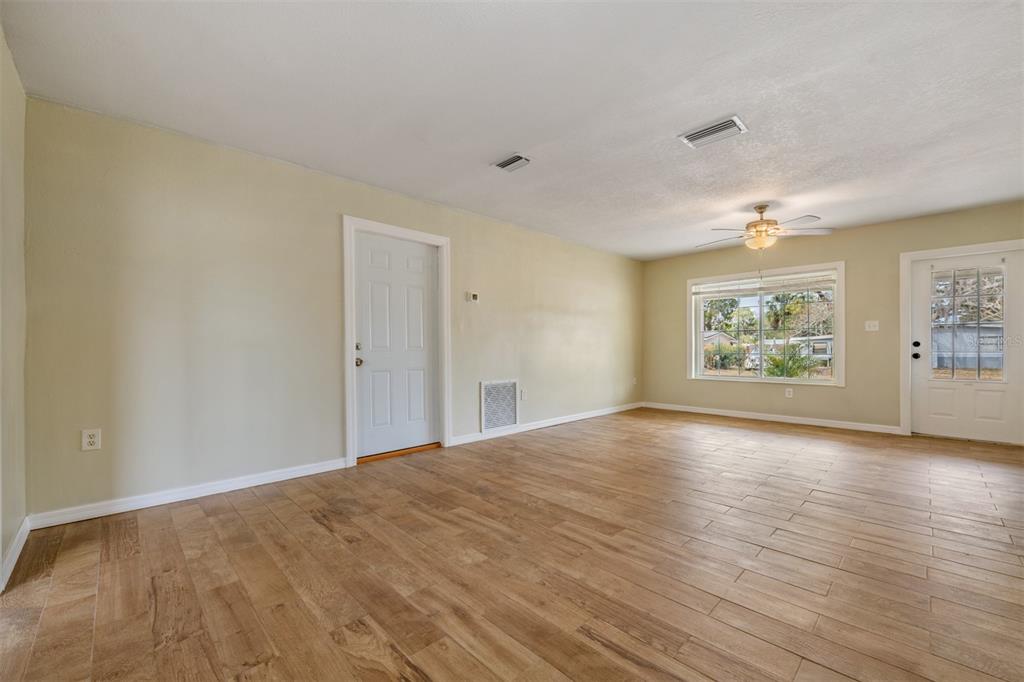 5312 Dartmouth Road New Port Richey, FL 34652 - Photo 7 of 40