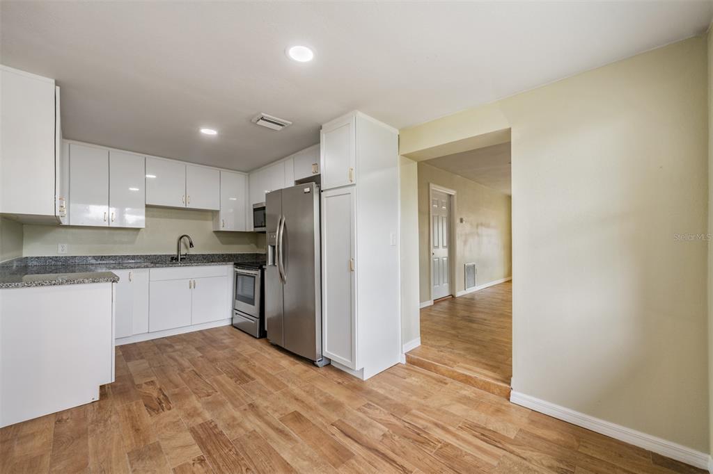 5312 Dartmouth Road New Port Richey, FL 34652 - Photo 8 of 40