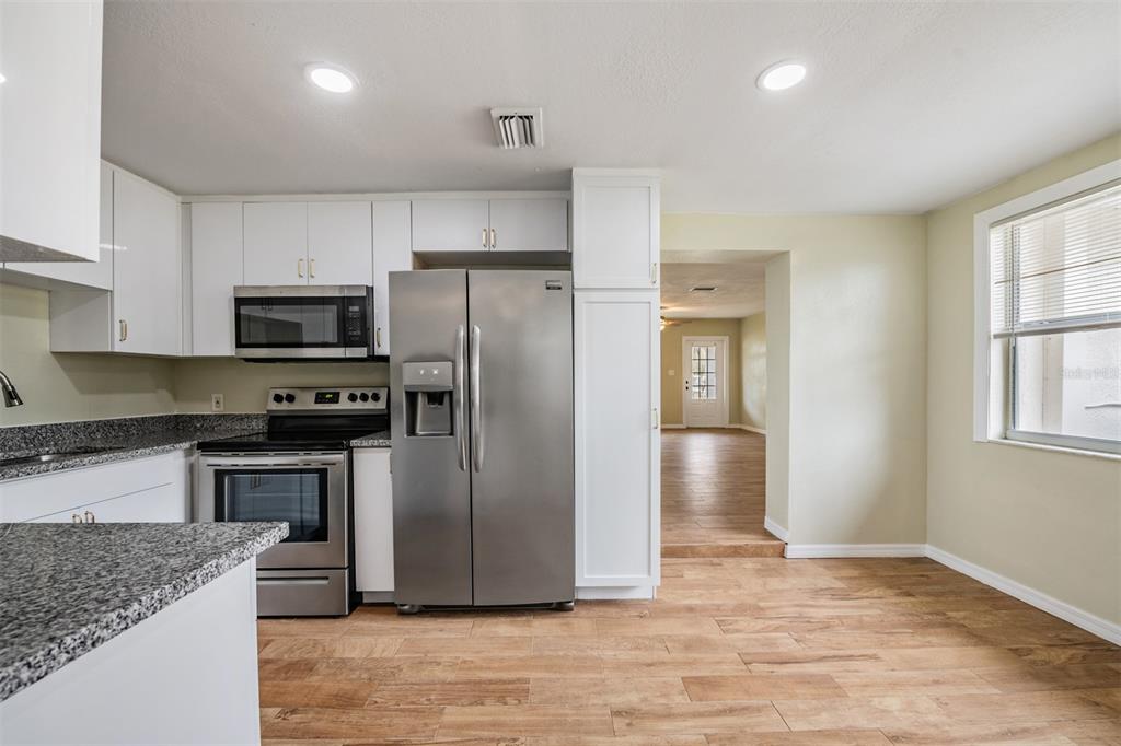 5312 Dartmouth Road New Port Richey, FL 34652 - Photo 9 of 40