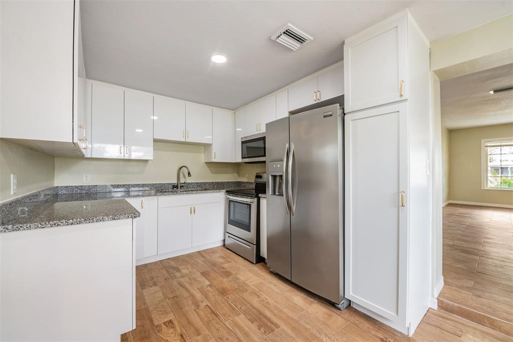 5312 Dartmouth Road New Port Richey, FL 34652 - Photo 10 of 40