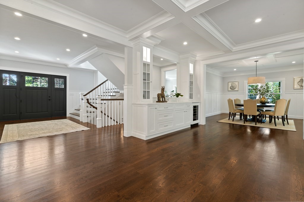 94 Nichols Road Cohasset, MA 02025 - Photo 4 of 14 Gallery Image 4