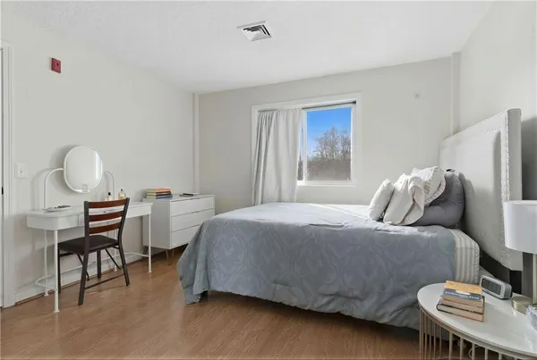 $1,550 | 31 Devereux Avenue, Unit 207, Providence, RI 02909