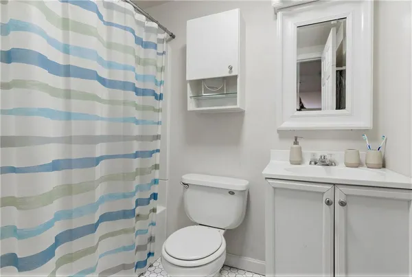 $1,550 | 31 Devereux Avenue, Unit 207, Providence, RI 02909