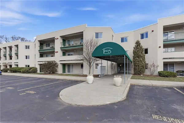 $1,550 | 31 Devereux Avenue, Unit 207, Providence, RI 02909