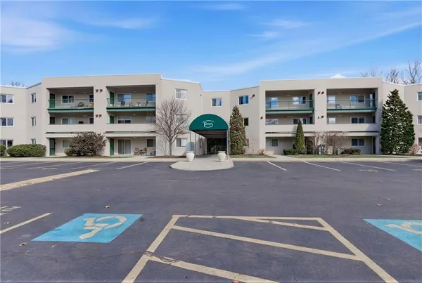 $1,550 | 31 Devereux Avenue, Unit 207, Providence, RI 02909