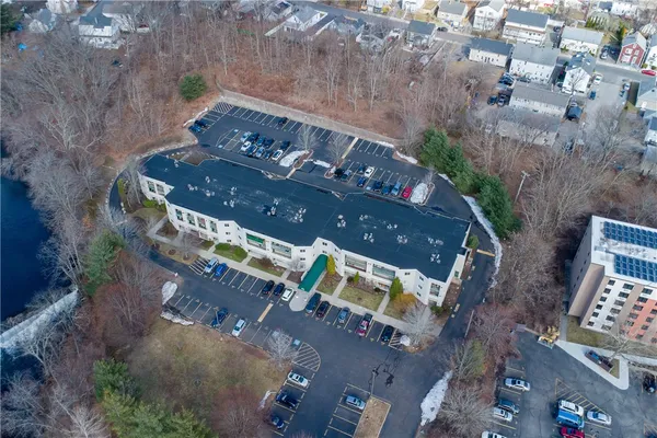 $1,550 | 31 Devereux Avenue, Unit 207, Providence, RI 02909