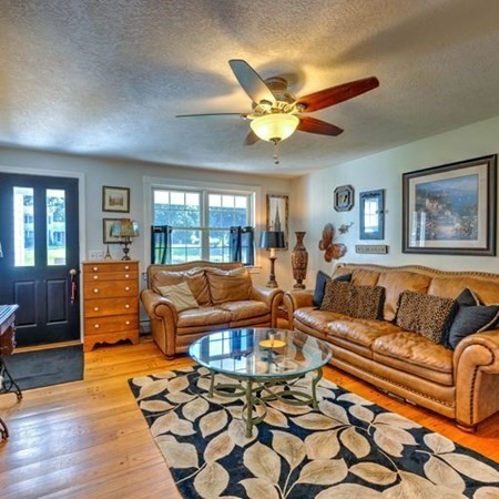 10 Ruth Drive Wilbraham, MA 01095 - Photo 7 of 38 Gallery Image 7