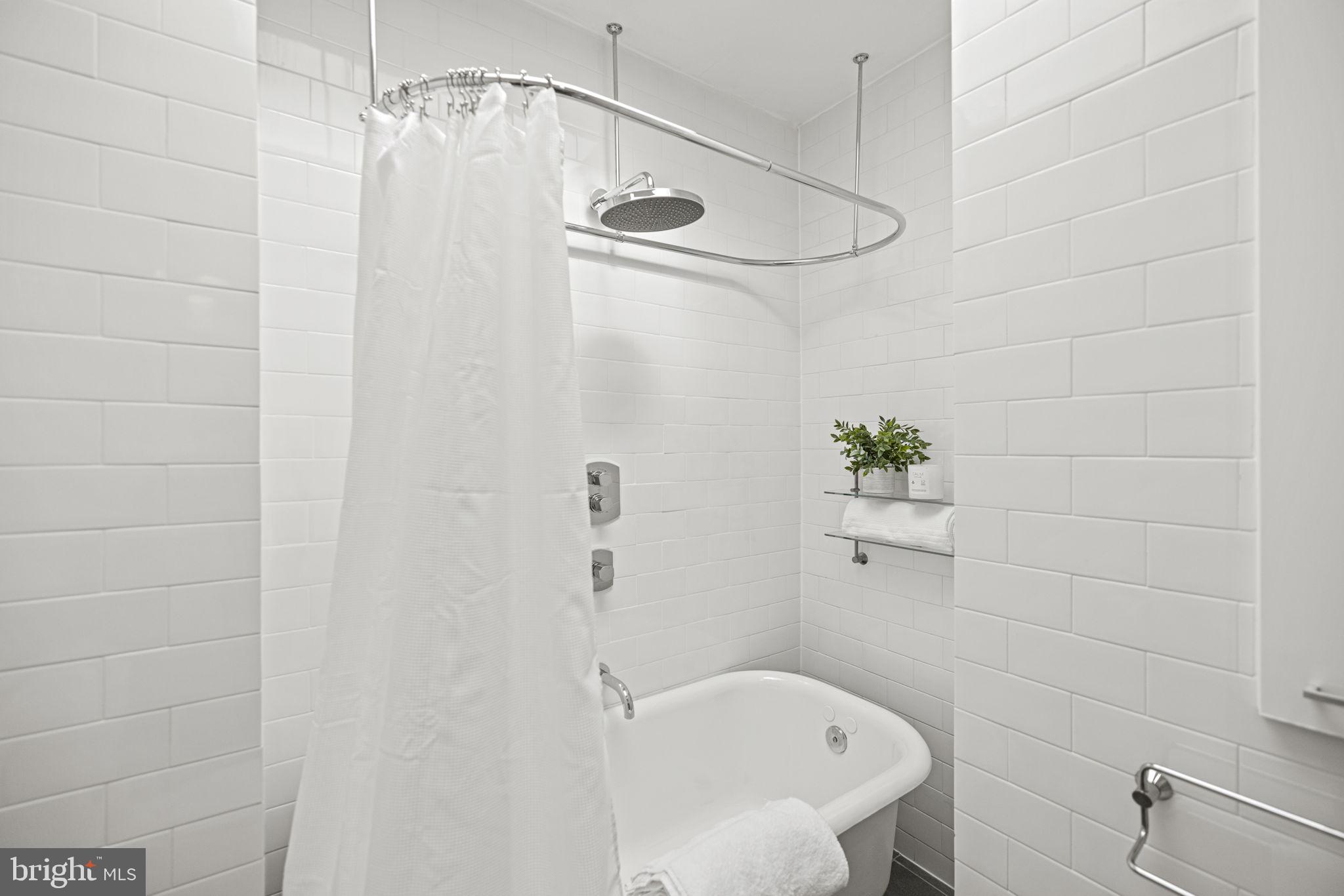 1016 Park Road Northwest Washington, DC 20010 - Photo 31 of 48