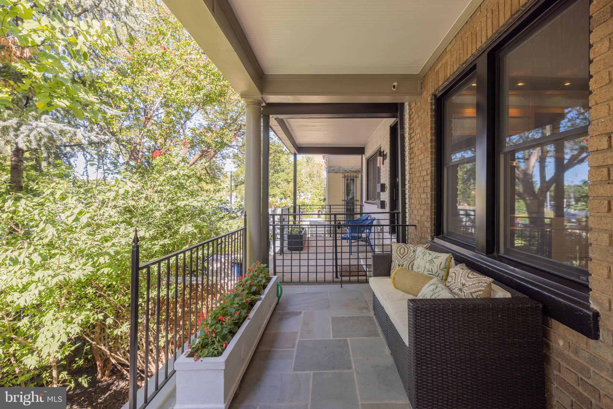 1016 Park Road Northwest Washington, DC 20010 - Photo 4 of 48