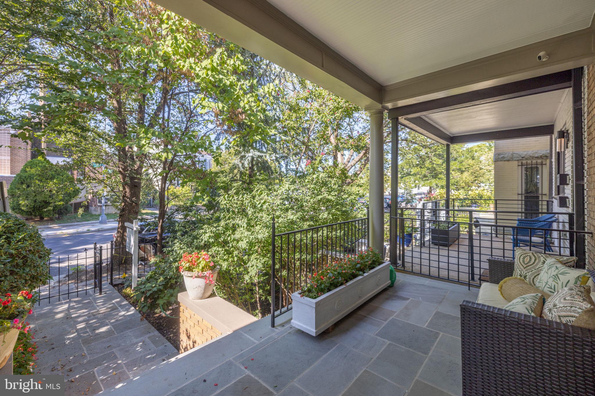 1016 Park Road Northwest Washington, DC 20010 - Photo 5 of 48