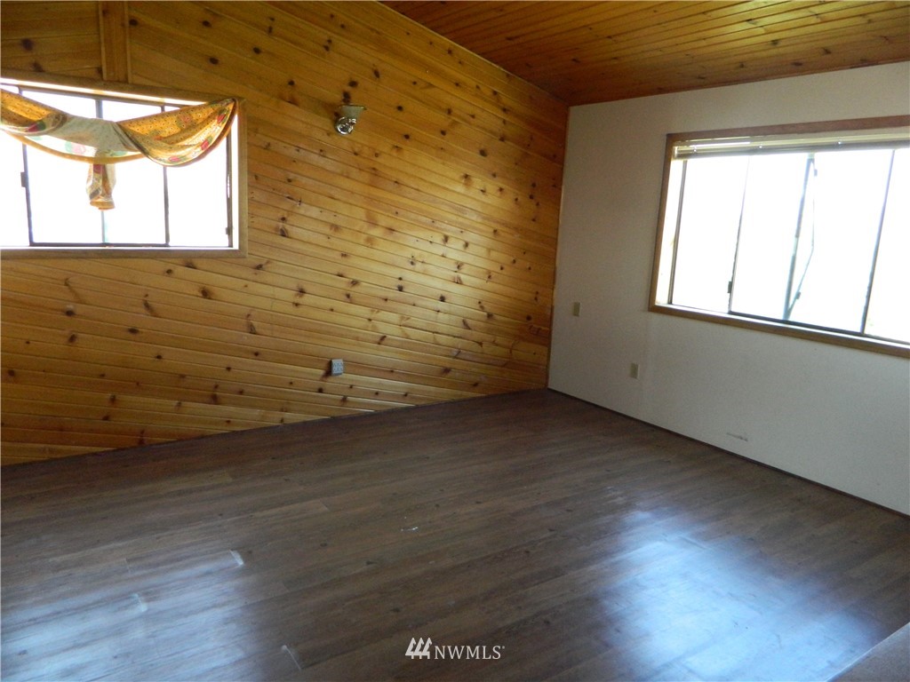 75 Imhoff Road Tonasket, WA 98855 - Photo 11 of 14