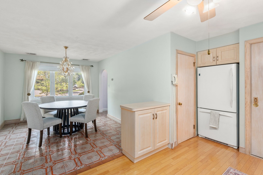 68 Shelton Road Swampscott, MA 01907 - Photo 13 of 40 Gallery Image 13