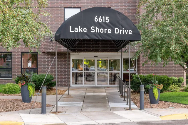 $79,000 | 6615 Lake Shore Drive South, Unit 410, Minneapolis, MN 55423
