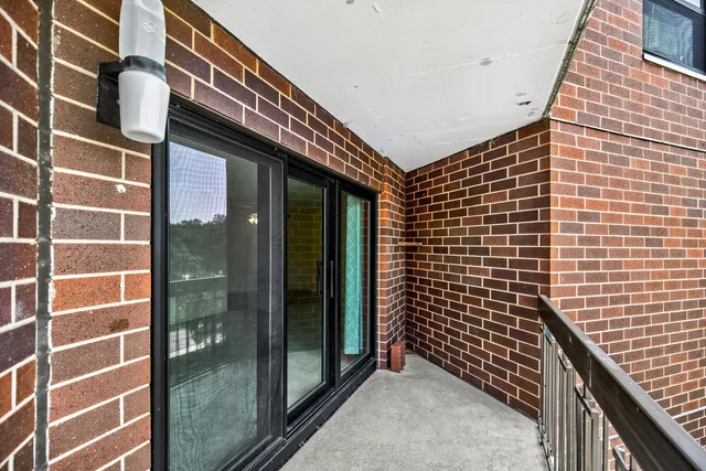 $79,000 | 6615 Lake Shore Drive South, Unit 410, Minneapolis, MN 55423