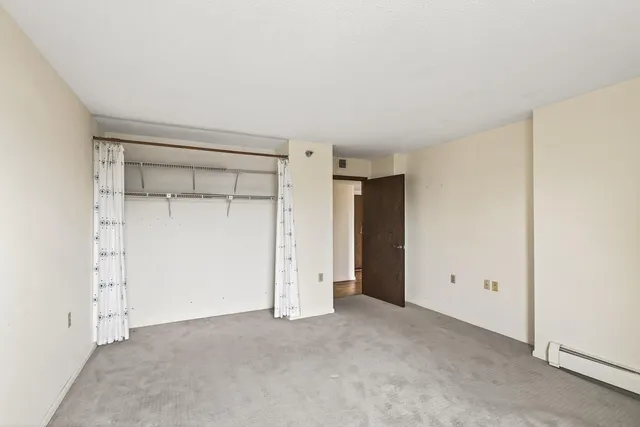 $79,000 | 6615 Lake Shore Drive South, Unit 410, Minneapolis, MN 55423