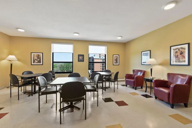 $79,000 | 6615 Lake Shore Drive South, Unit 410, Minneapolis, MN 55423
