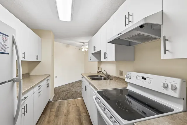 $79,000 | 6615 Lake Shore Drive South, Unit 410, Minneapolis, MN 55423