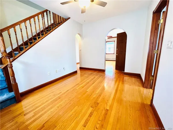$3,200 | 21 Cottage Street, Unit 3, New Haven, CT 06511